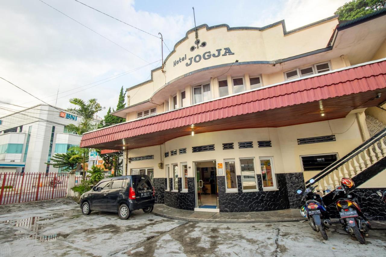 Hotel Jogja Bukittinggi Kültér fotó